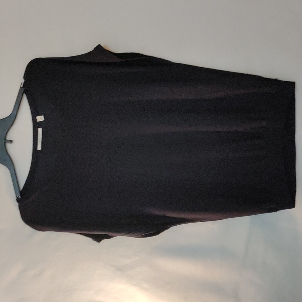 🎁  Cyrus Knits Top Black Size L Stretchy NWT Neutral Minimalist Modest